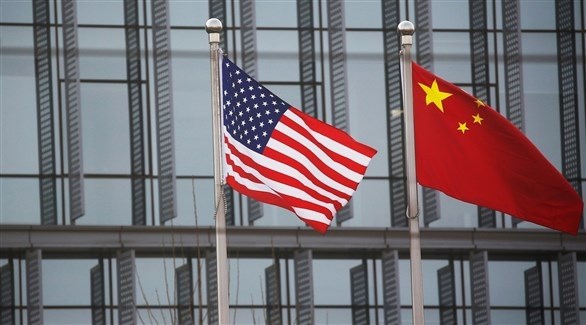 علما الصين والولايات المتحدة الأمريكية (أرشيف)