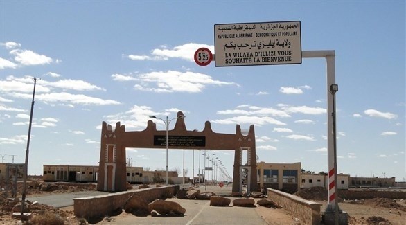 معبر الدبداب الحدودي بين الجزائر وليبيا (أرشيف)