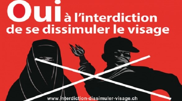 معلقة مؤيدة لحظر النقاب في كانتون سويسري (أرشيف)