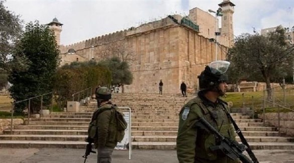 جنود إسرائيليون حول الحرم الإبراهيمي (أرشيف)