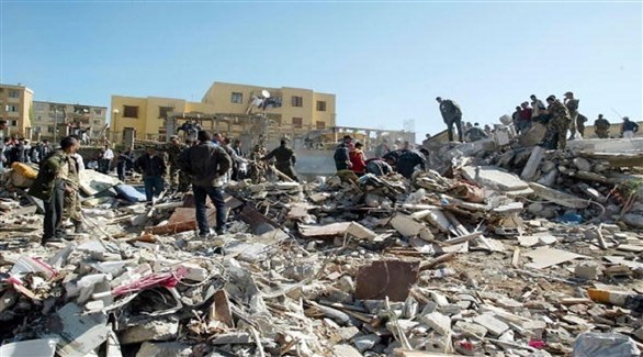 انهيار مبانٍ جراء زلزال سابق في الجزائر (أ ف ب)