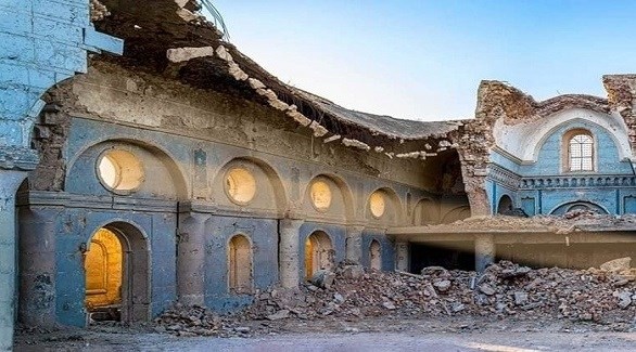 أنقاض كنيسة القديسة مريم في الموصل التي دمرها داعش في 2014 (أرشيف)
