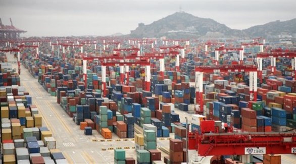 حاويات للتصدير في ميناء شنغهاي الصيني (أرشيف)