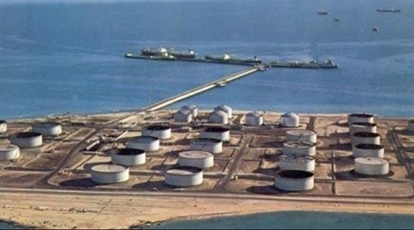 خزانات نفط في ميناء رأس تنورة بالسعودية (أرشيف)