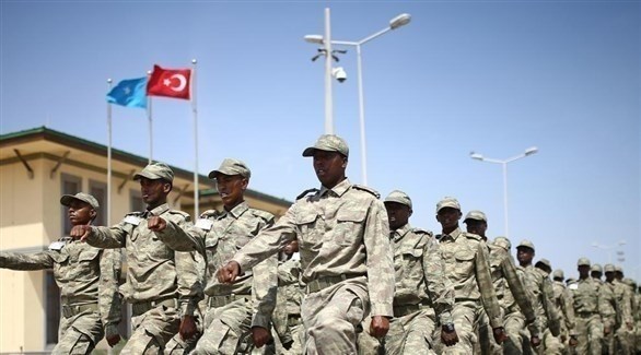 جنود صوماليون في القاعدة التركية بمقديشو (أرشيف)