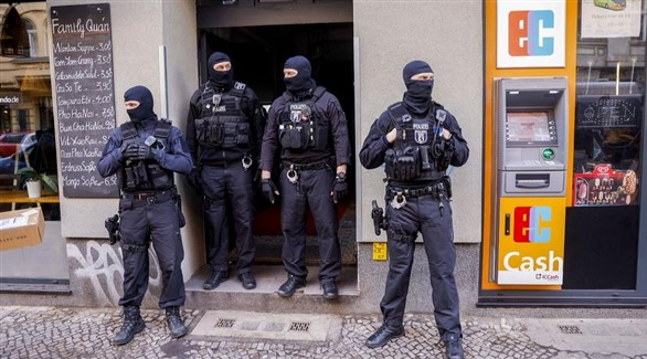 عناصر من الشرطة الألمانية المشاركين في الحملة الأوروبية (تويتر) 