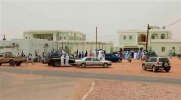محتجون في موريتانيا يتجمعون أمام بلدية  باسكنو (أرشيف)
