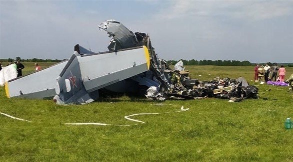 صورة نشرتها وسائل إعلام روسية لحطام الطائرة (تويتر)