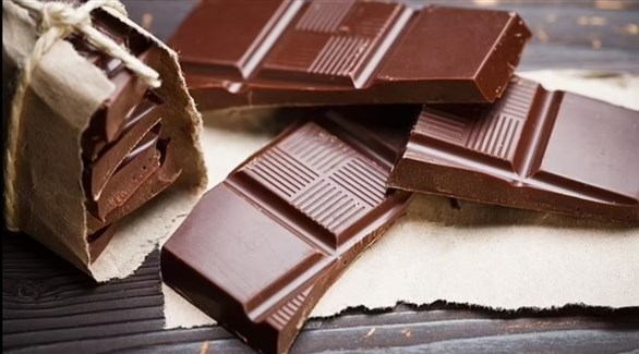     تناول الشوكولاتة عند الاستيقاظ يساعد على حرق الدهون