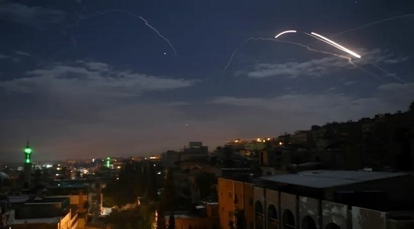 صاروخ في سماء العاصمة السورية دمشق (أرشيف)