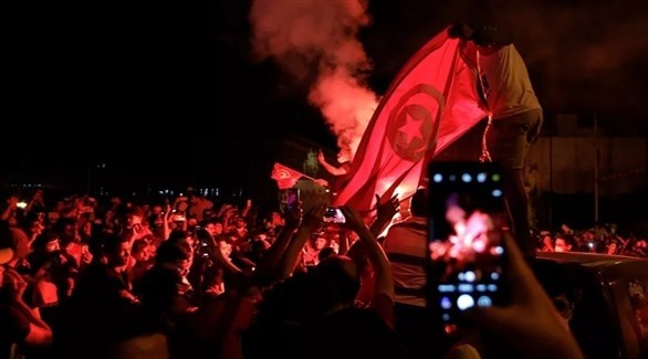 احتفالات في شوارع تونس بعد قرارات الرئيس قيس سعيد (أرشيف)