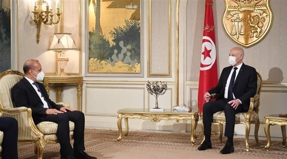 الرئيس التونسي قيس سعيّد ونائب رئيس المجلس الرئاسي الليبي عبد الله اللافي (فيس بوك)