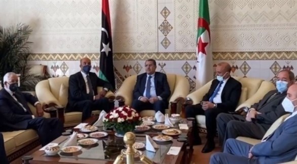 وفد ليبي برئاسة نائب رئيس المجلس الرئاسي موسى الكوني في الجزائر(أرشيف) 