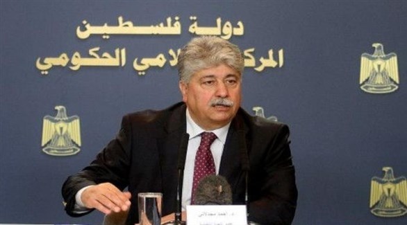 وزير التنمية الاجتماعية الفلسطيني أحمد مجدلاني (أرشيف)