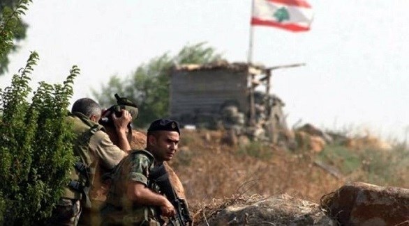 جنديان لبنانيان على الحدود مع إسرائيل (أرشيف)