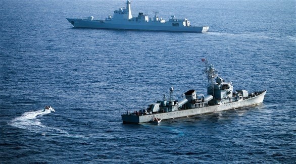 قطع عسكرية صينية تستعرض قوتها في بحر الصين الجنوبي (أرشيف)