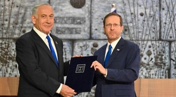 الرئيس الإسرائيلي إسحاق هرتسوغ وزرئيس الوزراء المكلف بنيامين نتانياهو  (أرشيف)
