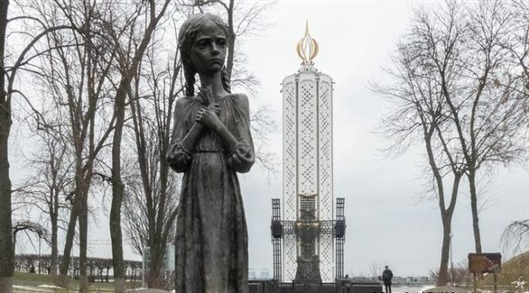 تمثال يجسد مجاعة الهولودومور في أوكرانيا (أرشيف)