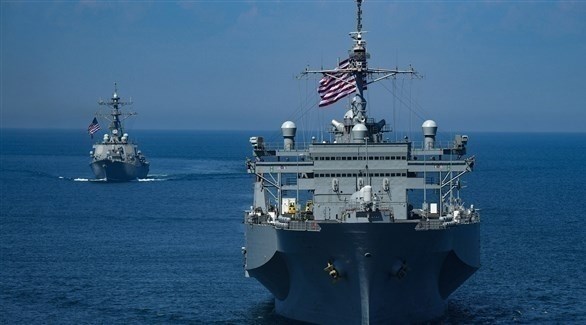 سفينتان حربيتان أمريكيتان (أرشيف)