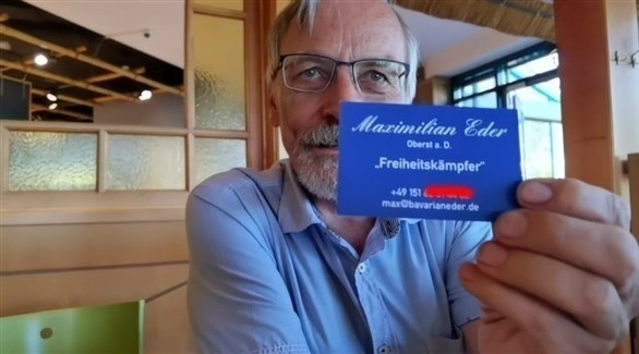 الألماني ماكسيمليان إيدر المعتقل في إيطاليا بتهمة الانتماء إلى مواطني الرايخ (تويتر)