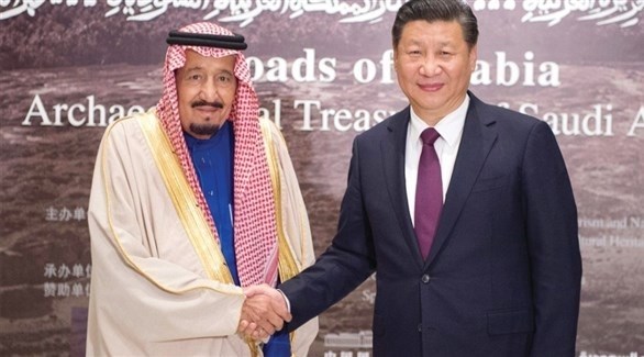 الرئيس الصيني شين جين بينغ والملك سلمان بن عبد العزيز آل سعود (أرشيف)
