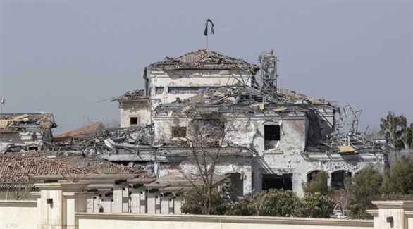 مبنى في إربيل بكردستان العراق بعد القصف الإيراني (أرشيف)