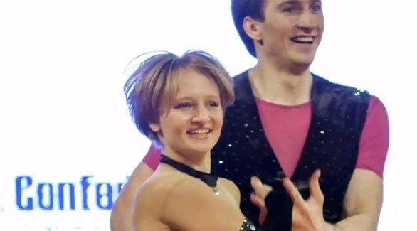 ابنة بوتين كاترينا تيخونوفا وإيغور زيلينسكي.(أرشيف)