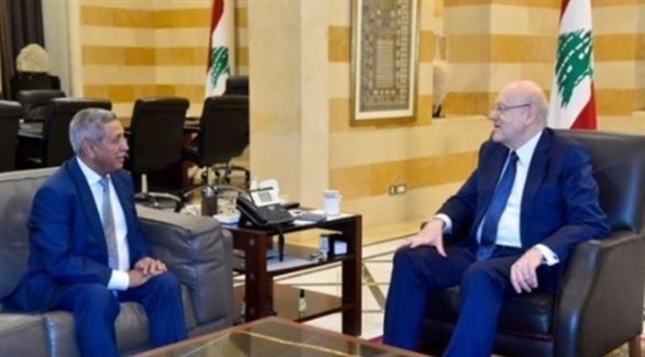 رئيس الوزراء اللبناني نجيب ميقاتي وسفير اليمن في بيروت عبد الله الدعيس (تويتر)