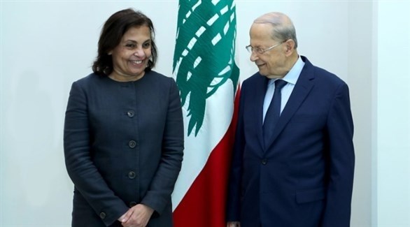 عون خلال لقاءه باوشا راو -مونار في قصر بعبدا مع الوفد المرافق (وسائل إعلام لبنانية)