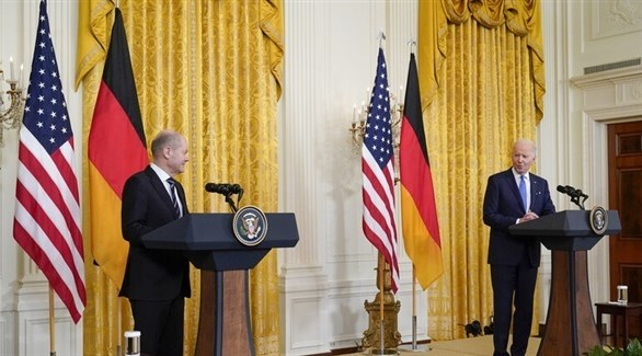 الرئيس الأمريكي جو بايدن والمستشار الألماني أولاف شولتس (أرشيف)