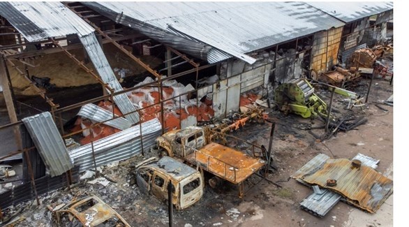 مزرعة أوكرانية دمرت في قصف روسي (أرشيف)