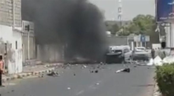 صورة متداولة اليوم للهجوم على موكب المسؤول اليمني في عدن (تويتر)