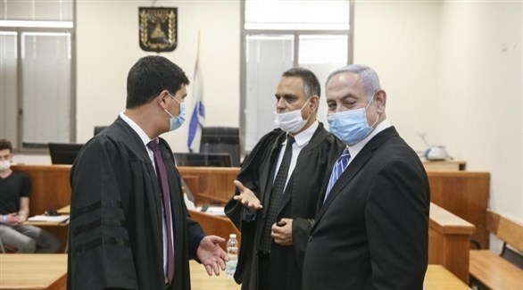 رئيس الوزراء الإسرائيلي الأسبق بنيامين نتانياهو في إحدى جلسات محاكمته (أرشيف)