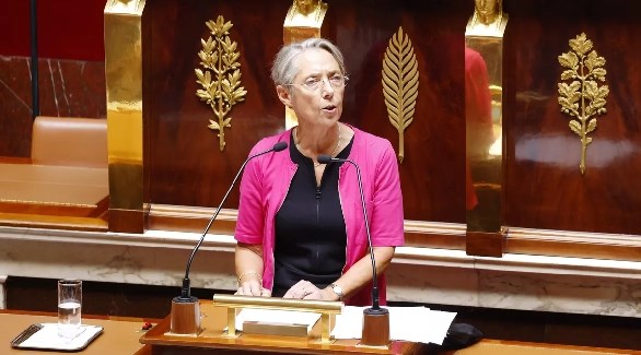 رئيسة الحكومة الفرنسية إليزابيث بورن اليوم في كلمتها أمام الجمعية الوطنية (لوفيغارو)