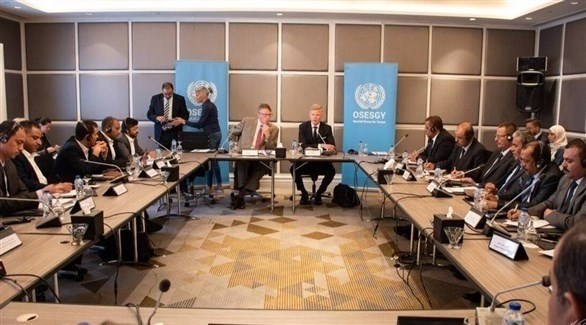 المبعوث الأممي إلى اليمن هانس غروندبرغ في اجتماع مع ممثلي طرفي النزاع في اليمن (أرشيف)