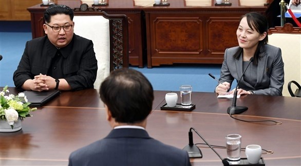 زعيم كوريا الشمالية كيم جونغ أون وشقيقته يو جونغ (أرشيف)