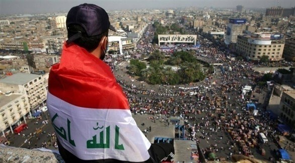 متظاهر عراقي وسط بغداد (أرشيف)