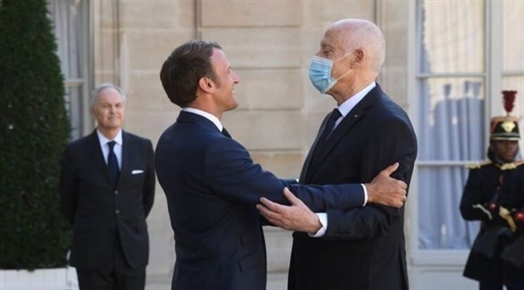 الرئيسان التونسي والفرنسي (أرشيف)
