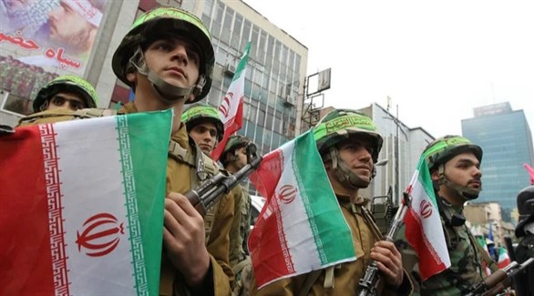 متطوعون من قوات باسيج في طهران (أرشيف)