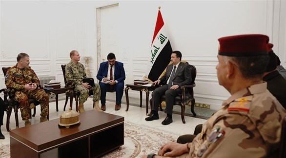 رئيس الوزراء العراقي محمد شياع السوداني وقائد القوات المشتركة لحلف الناتو الأدميرال ستيوارت مونش (واع)
