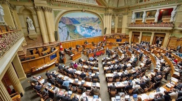 جلسة سابقة داخل البرلمان السويسري (أرشيف)