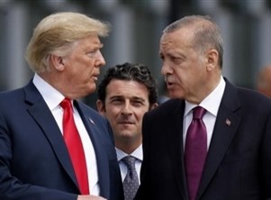 أردوغان وترامب يبحثان هاتفياً "المنطقة الآمنة" بسوريا