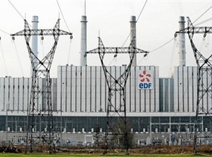 بسبب الحرب في أوكرانيا...فرنسا تعيد تأميم شركة الكهرباء 