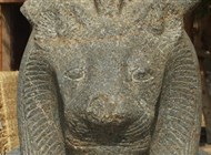 مصر... اكتشافات أثرية جديدة بمشروع ترميم تمثالي ممنون ومعبد أمنحتب الثالث بالأقصر