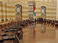 فراغ السلطة يزيد من مخاطر أزمات لبنان