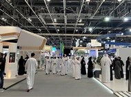 "رؤية الإمارات" يختتم أعماله … ومواطنون: "معارض التوظيف" تفتح آفاق المستقبل لنا