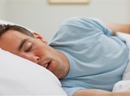 حيلة العيون المفتوحة تساعد على النوم في دقائق