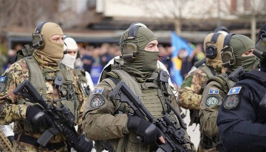 مجموعة من قوات كوسوفو (رويترز)