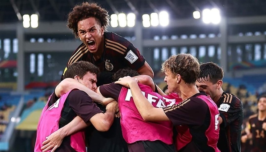 فرحة منتخب ألمانيا بالتأهل (إكس)