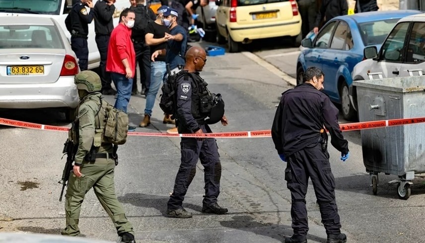 الشرطة الإسرائيلية تطوق مكان الحادث (إكس)